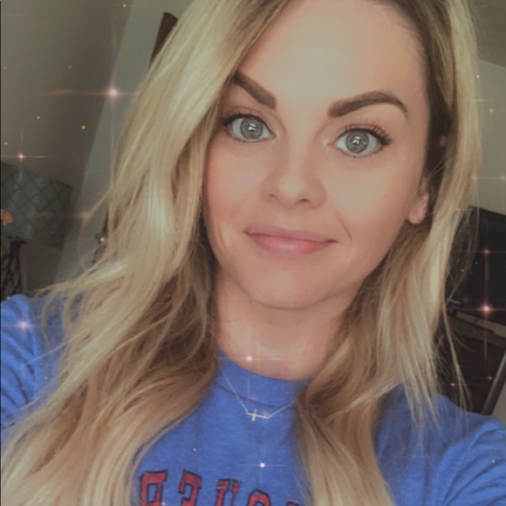 Meet your Posher, Candace